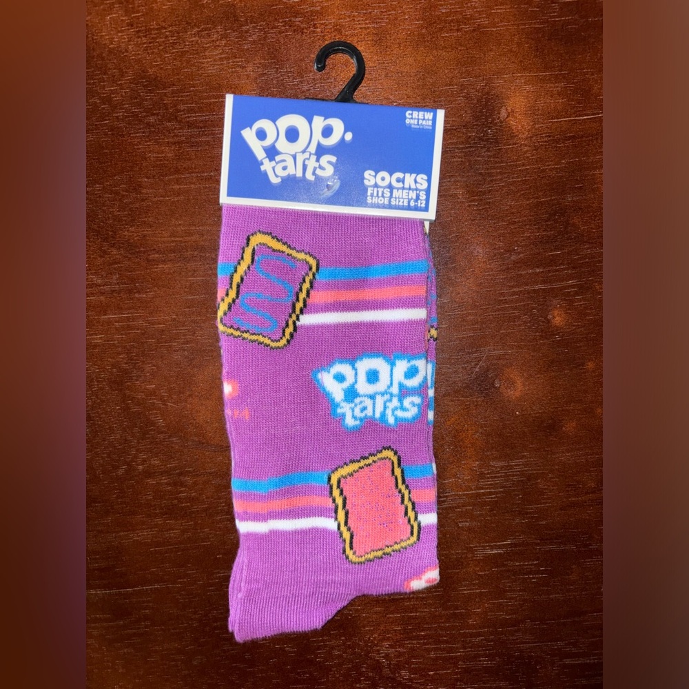 POP TARTS NOVELTY CREW SOCKS NWT MEN’S SHOE SIZE 6-12